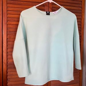 Women’s Blouse